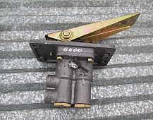 26400  Ножной тормозной кран  knorr MB4518 I83874 IKARUS