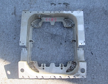 26689 Мерседес Актрос кронштейн электропроводки в кабине 9415421034