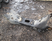 26596 Рено Премиум DXI11 траверса передняя рамы подвес двигателя 7422120440