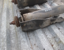 26571 DAF 55 LF кронштейн переднего амортизатора верх 1401503