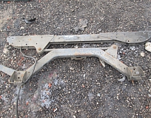 26594 Мерседес Актрос кронштейн замков кабины 9428900046 9428901646 9428901746