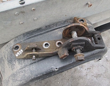 26527 Кронштейн торсиона кабины левый 1333163 DAF CF85