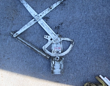 26698 Мерседес Актрос механизм стеклоподъёмника правый 0007250102