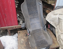 26632  сиденье водительское DAF