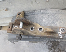 26528  Кронштейн торсиона кабины правый 1333164 DAF CF85