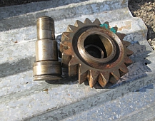 23633 шестерня и ось заднего хода КПП Scania 113 GR870 GR871 194320 358046 194329