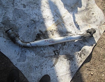 26975 VOLVO FL10 TD103ES патрубок 1664221 1676280 1674545 1661601