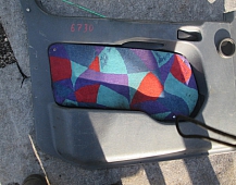 26730 Мерседес Актрос обшивка двери левая 941720470 9417200970