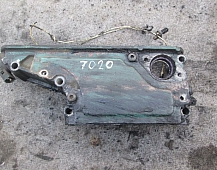 27020 крышка двигателя вольво 3094520 Volvo FH12 D12A