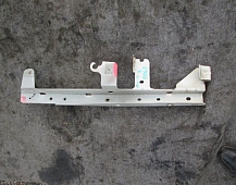 27065 Volvo FH12 D12A кронштейн дефлектора правый вольво 20360502