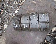 27427 Mercedes 2219L 6x2 385.528 колодка тормозная передняя 6594200019 6594201119 6594200919