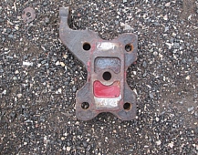 27525 Renault Magnum Premium кронштейн амортизатора нижний левый