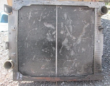 27488 Mercedes 2219L 6x2 радиатор 635x630 3815010301 3815010901 0005001503