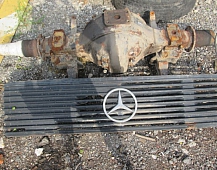 27485 Mercedes 2219L 6x2 решётка радиатора 3817500502
