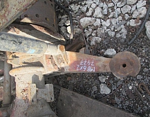 27477 Mercedes 2219L 6x2 лыжа кронштейн пневмоподвески 3833281841