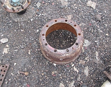 27433 Mercedes 2219L 6x2 385.528 барабан тормозной передний 160 мм