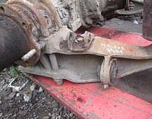 27461 Mercedes 2219L 6x2 385.528 лыжа заднего моста 3833281941 3833281841