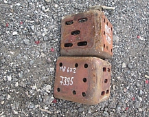 27395 Mercedes 2219L 6x2 385.528 кронштейн бампера 3878910531 3878912631