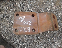 27409 Mercedes 2219L 6x2 385.528 кронштейн подвески двигателя 3852420005