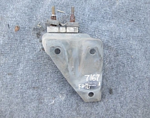 27167 кронштейн радиатора верхний вольво 1674055 VOLVO FH12 D12A