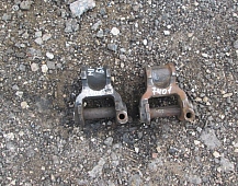 27401 Mercedes 2219L 6x2 385.528 серьга передней рессоры 6173200163