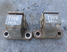 27148 кронштейн стабилизатора нижний вольво 1075426 VOLVO FH12 D12A