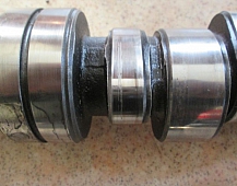 Распредвал скания 1439778 1509916 1517561 Scania 114 DC1102 есть дефект