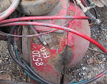 28520 чулок корпус заднего моста  Volvo FH12 F12 EV90 раздельный подшипник V-образка сверху барабанный пневмо подвеска 1524596 1524021