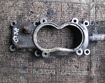 Корпус термостата скания 1368421 Scania 114 DC1102