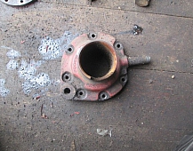 28371 КПП B9 B18 Renault Magnum направляющая первичного вала 5010242233 5010242019