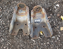 кронштейн амортизатора верхний передней оси скания  1371578 Scania 114