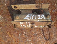 Замок капота вольво 1589663 1584572 1584573 Volvo F12 рессорная