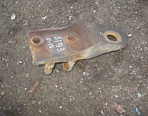 28193 Кронштейн амортизатора заднего нижний 1593029 1612358 Volvo FM F12 рессорная