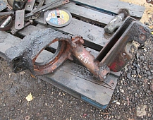 Суппорт тормозной передний правый барабанный вольво Volvo F12 рессорная