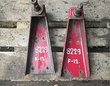 Кронштейн переднего амортизатора верхний вольво 1572409 Volvo F12 рессорная