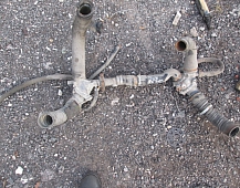 термостат скания 371322 1377064 283281 корпус термостата  Scania R93