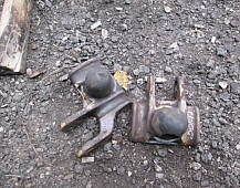 Кронштейн переднего амортизатора нижний скания 275301 384973 306902 Scania R93