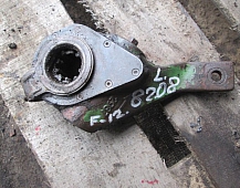 Трещотка задняя левая вольво Volvo F12 рессорная