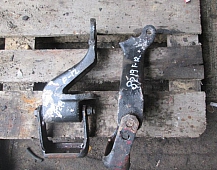 Кронштейн крепления переднего стабилизатора вольво 1620565 1591494 Volvo F12 рессорная