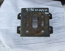 29196  Держатель заднего кронштейна крыла к раме 5010273849 Рено Магнум MACK430