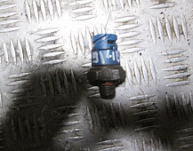 29145  Датчик давления воздуха 5010360727 Рено Магнум MACK430