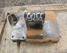 29255  Кронштейн блока управления двигателем 5600632598 Рено магнум 440 2001