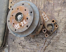 29225  Помпа водяная насос 5010438102 5001848255 5010284532 5200330389 Рено магнум 440 2001