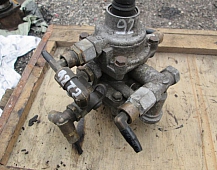 29272  Кран управления тормозами прицепа 0481061248 DAF IVECO MAN MB V Рено магнум 440