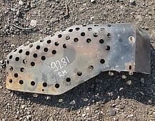 29281  Защита накладка трубы глушителя 5010211747 Рено магнум 440 2001