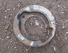 Пыльник задней оси левый VOLVO FH12 Вольво ФШ12