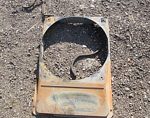 29306  Диффузор радиатора 5010514049 Рено магнум 440 2001