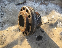 ступица коленвала 424958 470603 VOLVO F12 вольво Ф12 TD121G