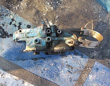 кронштейн масляного фильтра 470979 470981 470983 468612 VOLVO F12 вольво Ф12 TD121G