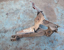 29906  Кронштейн кабины передний левый 5010491364 Рено Магнум MACK430